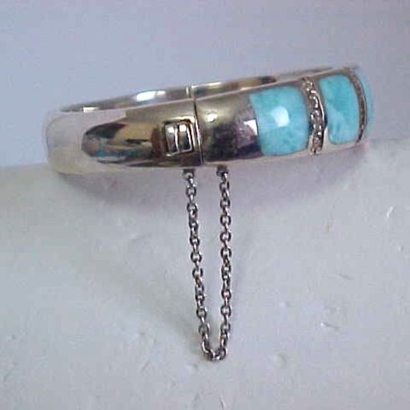 Marina Bracelet - Bangle - Picture 2 of 3